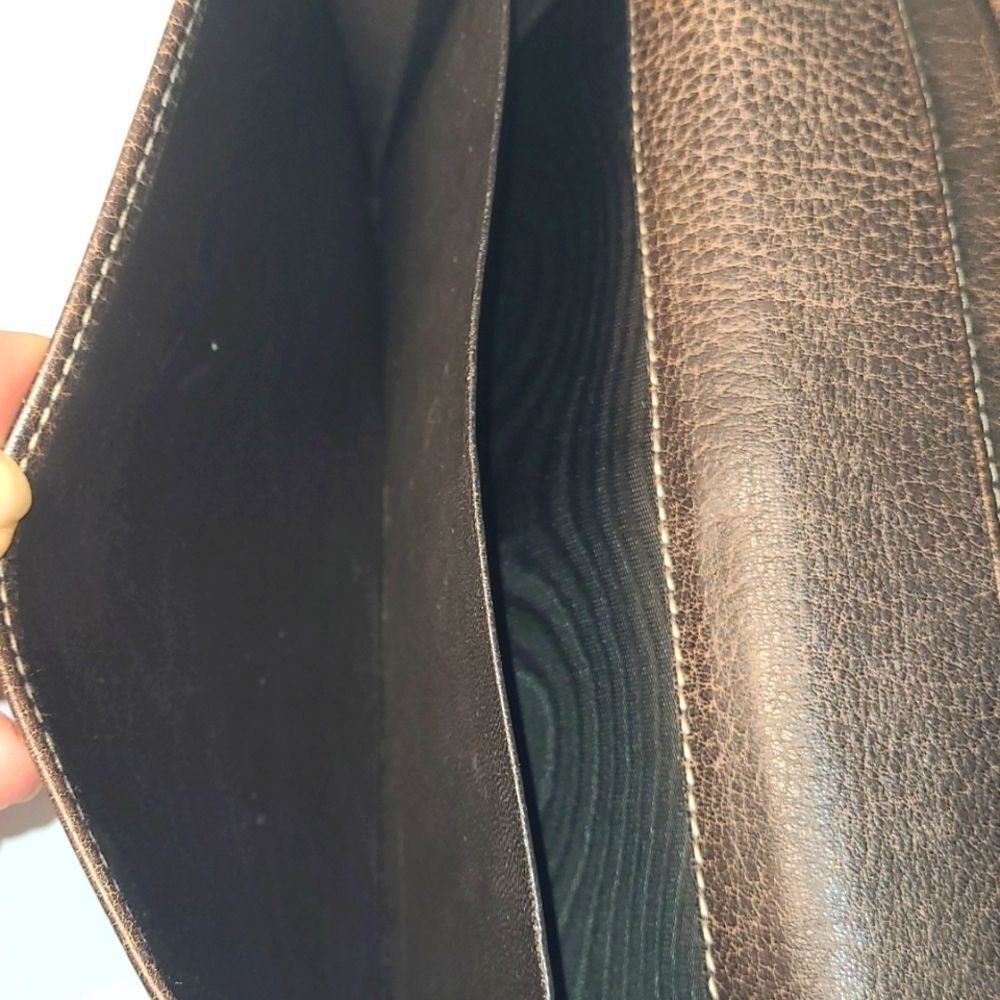 Authentic Gucci GG Monogram Wallet - Picture 9 of 11